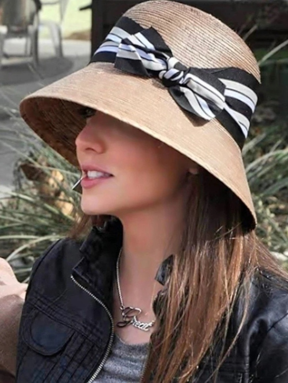 NWOT Tula Ella Tan Palm Straw Sun Hat Woven bucket hat with black/cream stripe b